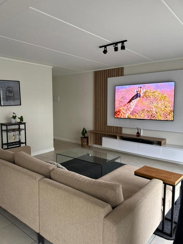 To Let 3 Bedroom Property for Rent in Sunningdale Western Cape